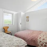 6 Bedroom Cozy In Semesterbostad